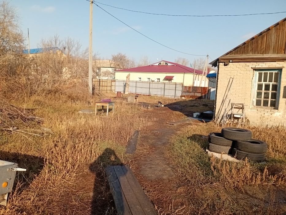 Продам дом в цетре села Аулиеколь