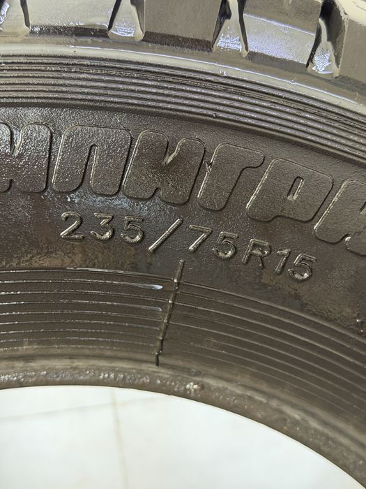 235/75/15 KAMA одиночка
