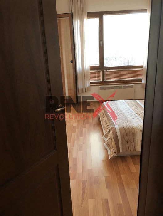 Дава се под наем Тристаен апартамент в Пловдив, Младежки Хълм - 110 кв.м за 700 € - Снимка #5