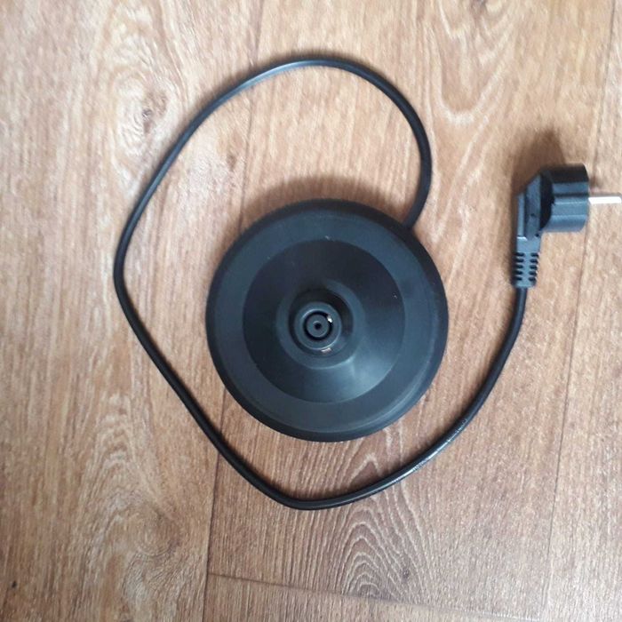 Продам электрический чайник