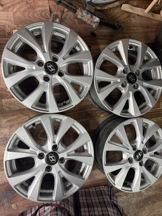 Продам диски на 15