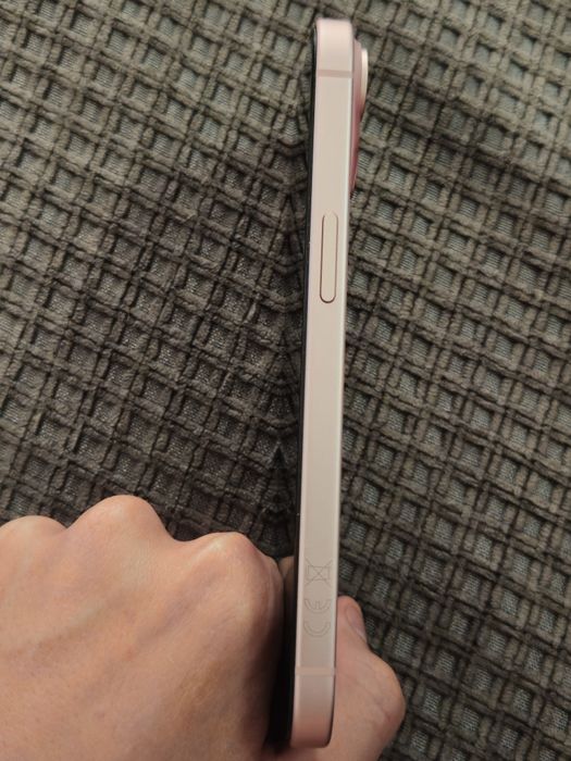 Iphone 15 8/256 90акб