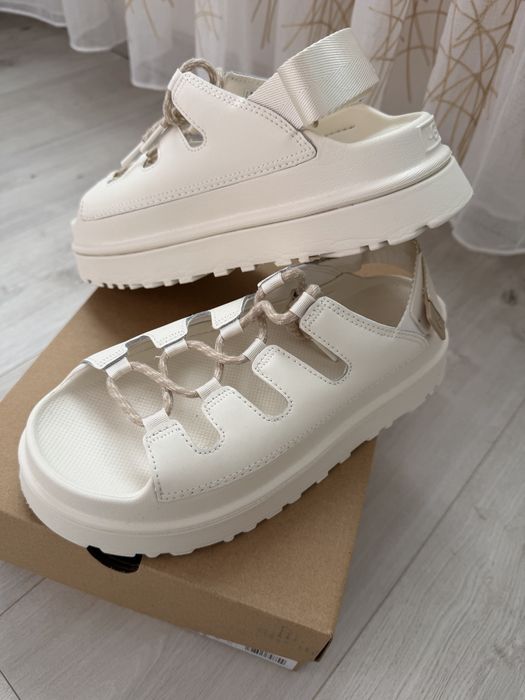 Дамски Сандали UGG