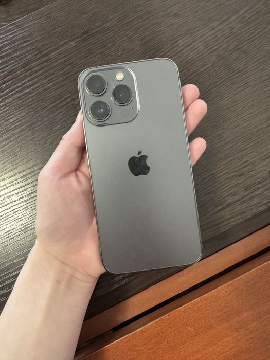 IPhone 13 Pro, без каробки, без шнурки