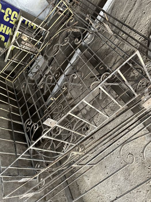 Решетки кованные аквариумные с козырьками