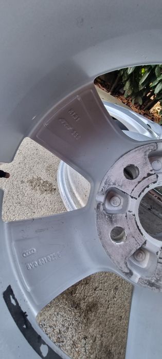 Jante R17 original Audi A3 5x112 Vw Passat Golf Skoda Seat 5x112 Et.48