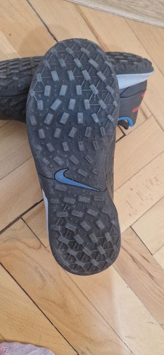 Маратонки Nike Tiempo футболни