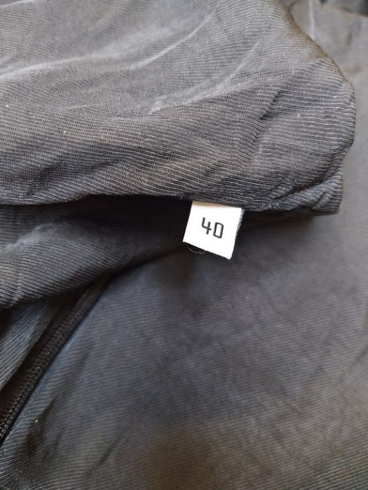 Оригинална, копринена пола Balenciaga