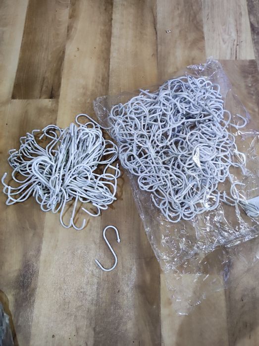 Крючок универсальный