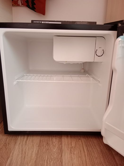 Холодильник компактный DEXP TF050D