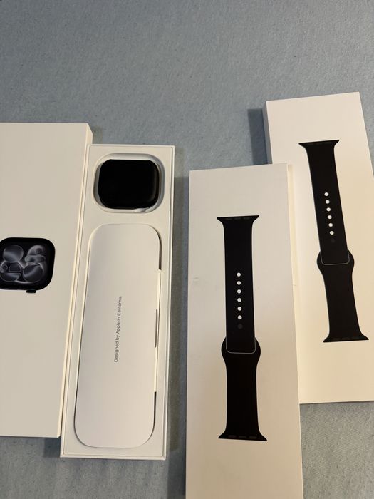 Apple Watch Series 11 46mm Jet Black