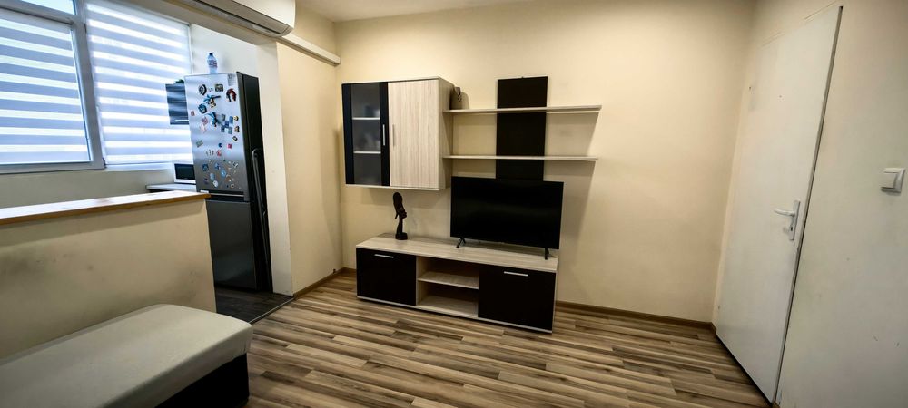 Апартамент под наем 3 стаи + кухненски бокс