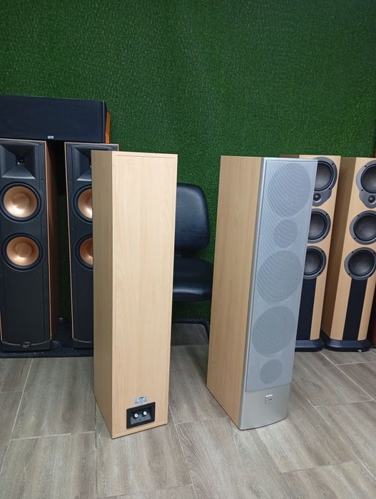 Тонколони CANTON Le-190