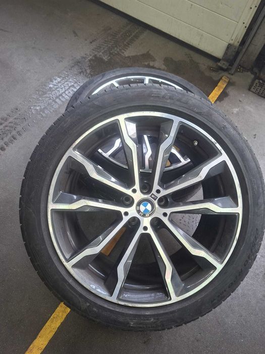 Vând set anvelope de vară Pirelli P Zero – omologare BMW 275/40/R20 si 245/45/R20