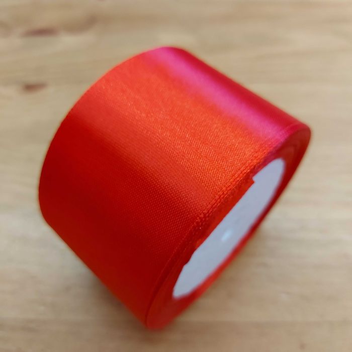 Упаковочная слюда. Оберточная упаковка. Прозрачная пленка для корзин.