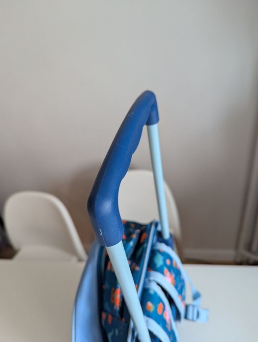 Раничка за детска градина на колелца