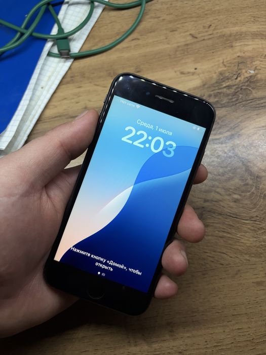 iphone SE 2 поколение
