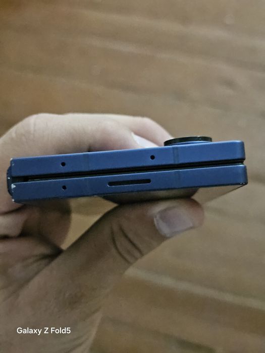 Samsung Galaxy Z Fold 6