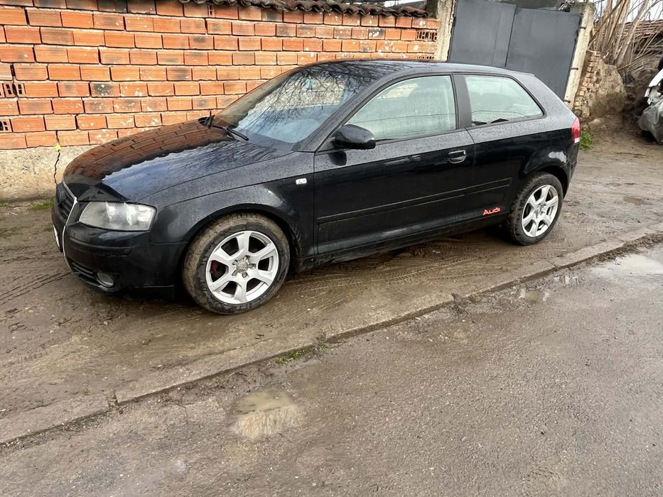 Продавам и заменям ауди а3 2005 год бартер за симсон!