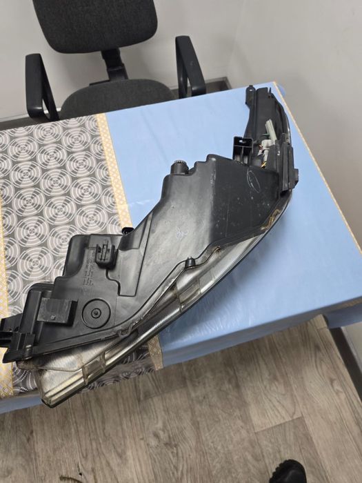 Фары на Toyota Highlander