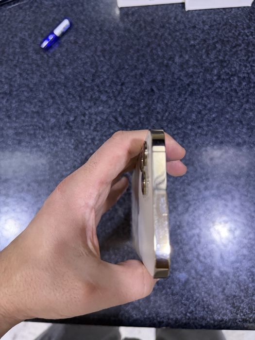 iphone 12 pro max pamit 128g yomkost 79 holati zor oqip tel qlila