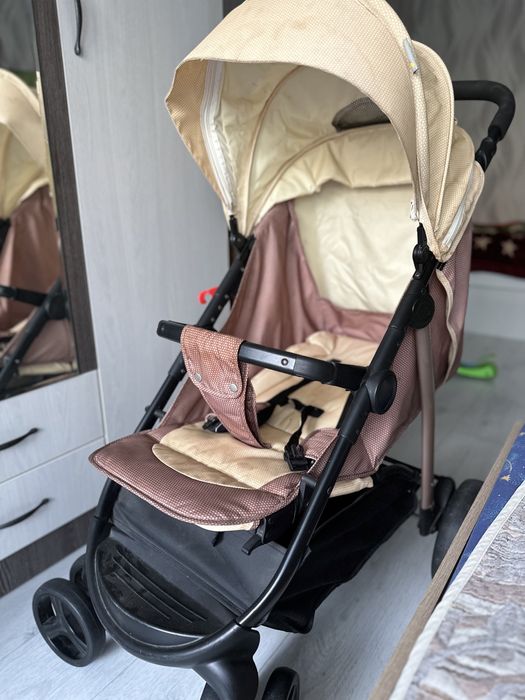 Продам детскую коляску