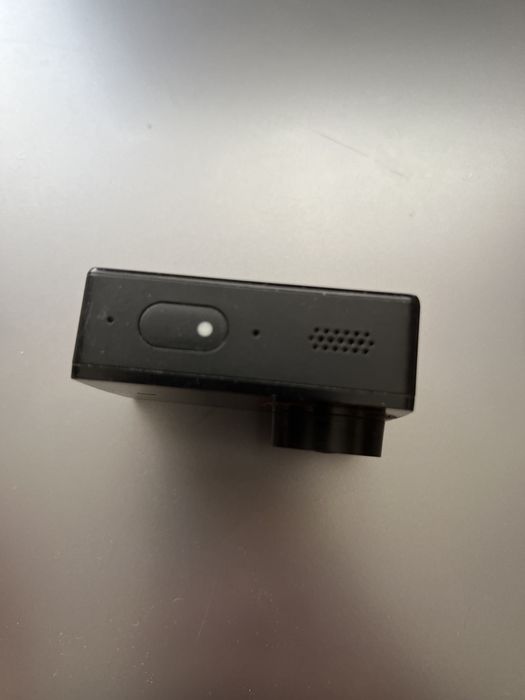 Экшен камера Yi 4k