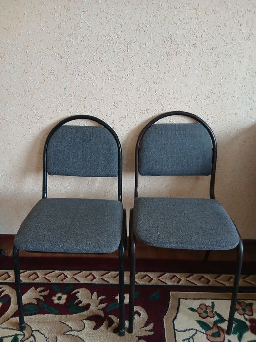 Орындықтар сатылымда.