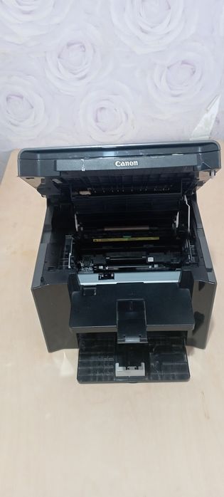 Продается принтер три в одном Canon  MF 4410