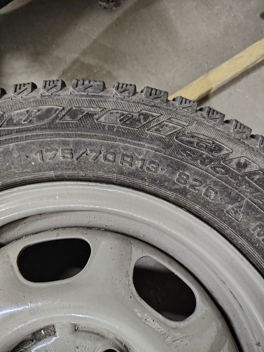 Продам комплект на р 13