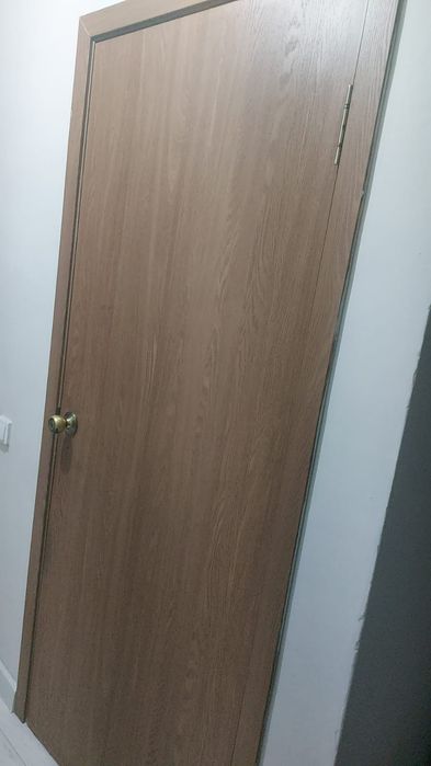 Продам деревянные двери