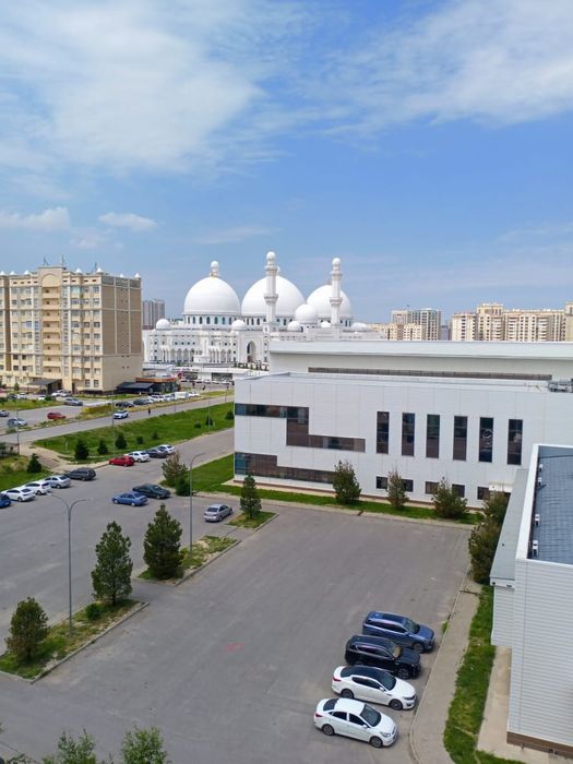 4 комнатная 110кв