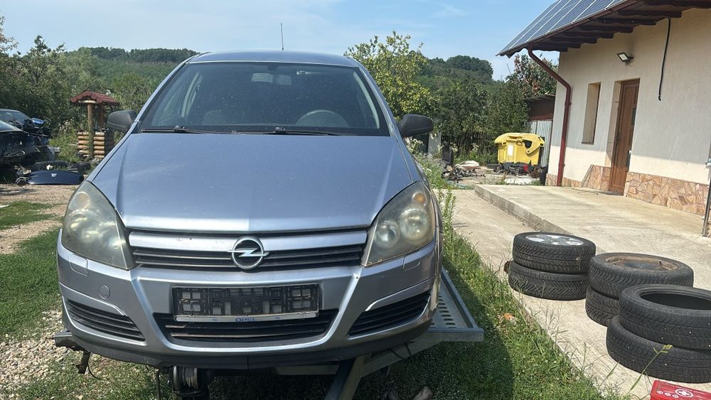 Capota far usa Opel Astra H 1.6 twinport