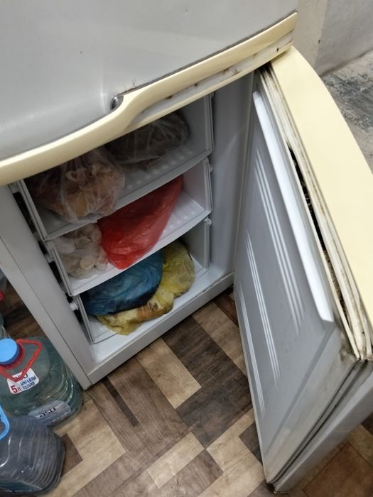 Продам холодильник, цена 35000тг