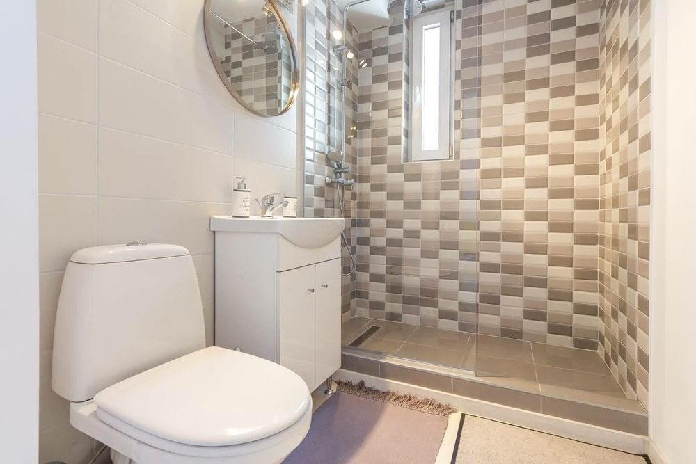 Apartament in centrul orașului - 3 camere - Langa McDonald's! !