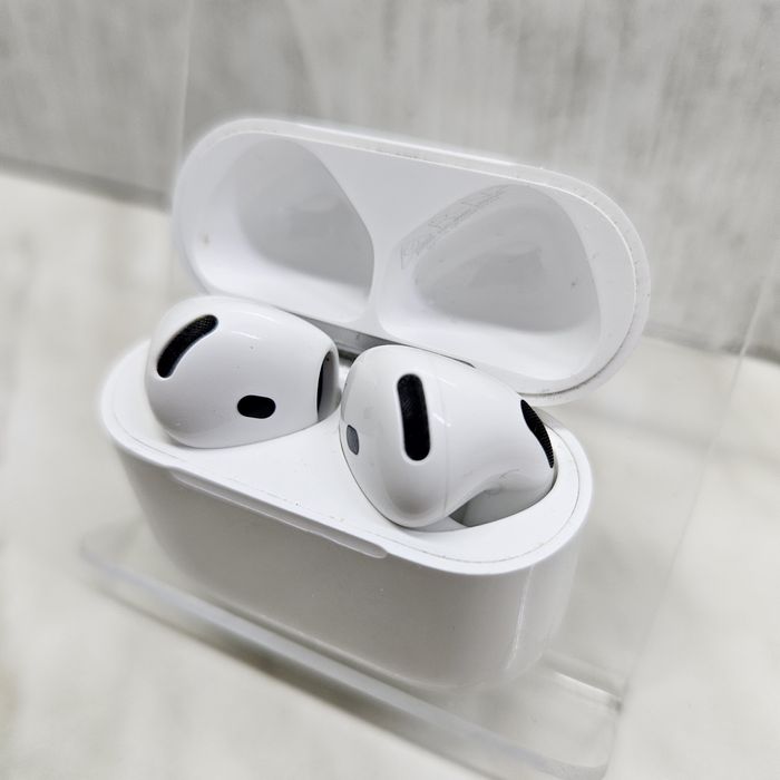 Casti Apple Airpods 4 Zeus Amanet Vitan 2710