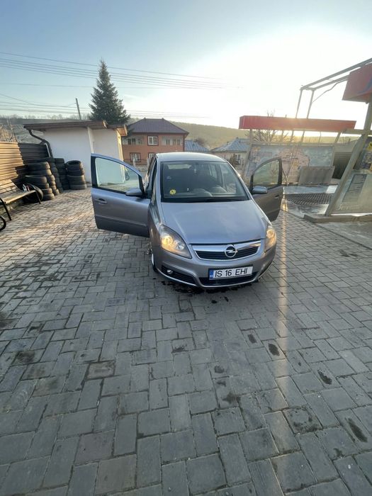 Opel Zafira 1.9-Cutie Automata-7 locuri-Masina spatioasa si fiabila