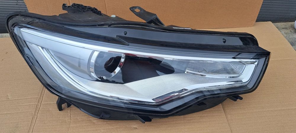 Far dreapta bixenon Audi A6 C7 2014