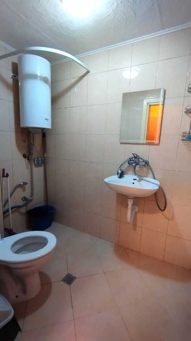 Дава се под наем Двустаен апартамент в Велико Търново, Център - 40 кв.м за 239.7 € - Снимка #5