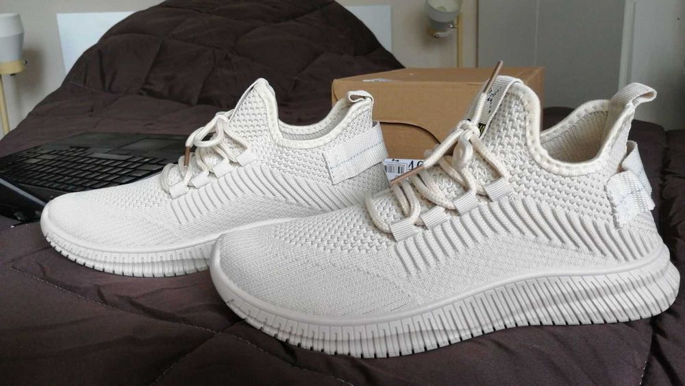 Маратонки дамски