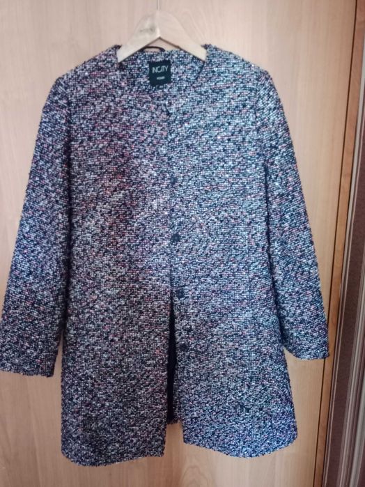 Продам Польто,тренч.