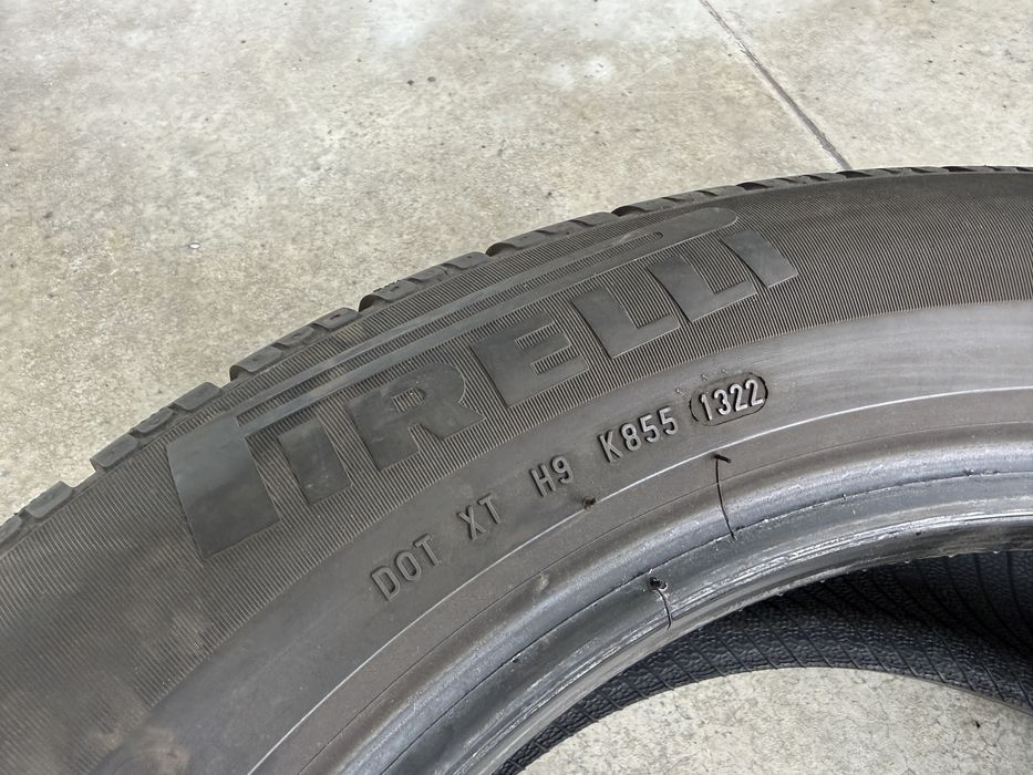 2бр. Зимни Гуми С Борд 235/55R/18 -PIRELLI- DOT:1322, 6.0мм.