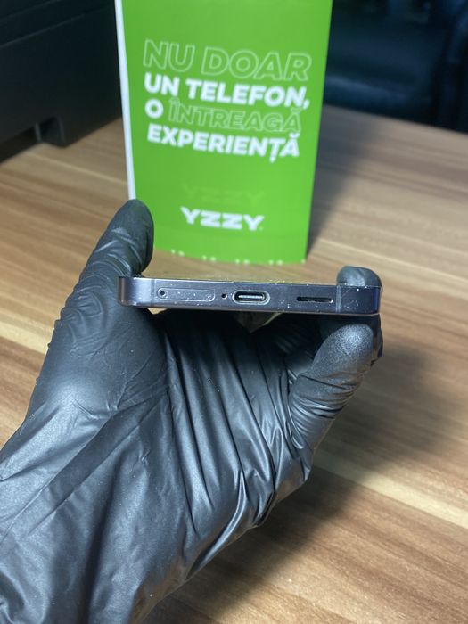 Samsung Galaxy s24 • 256 GB • Onyx Balck