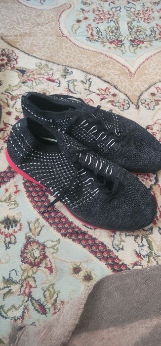 Туфли и кросовки мужские