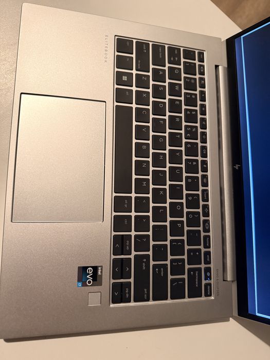 Hp elitebook 840 14” G9 notebook