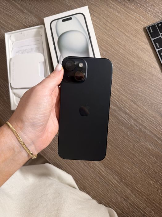 iPhone 15 Black – 128 GB
