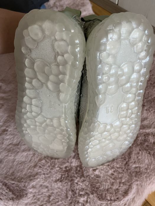 Много красиви Обувки ново