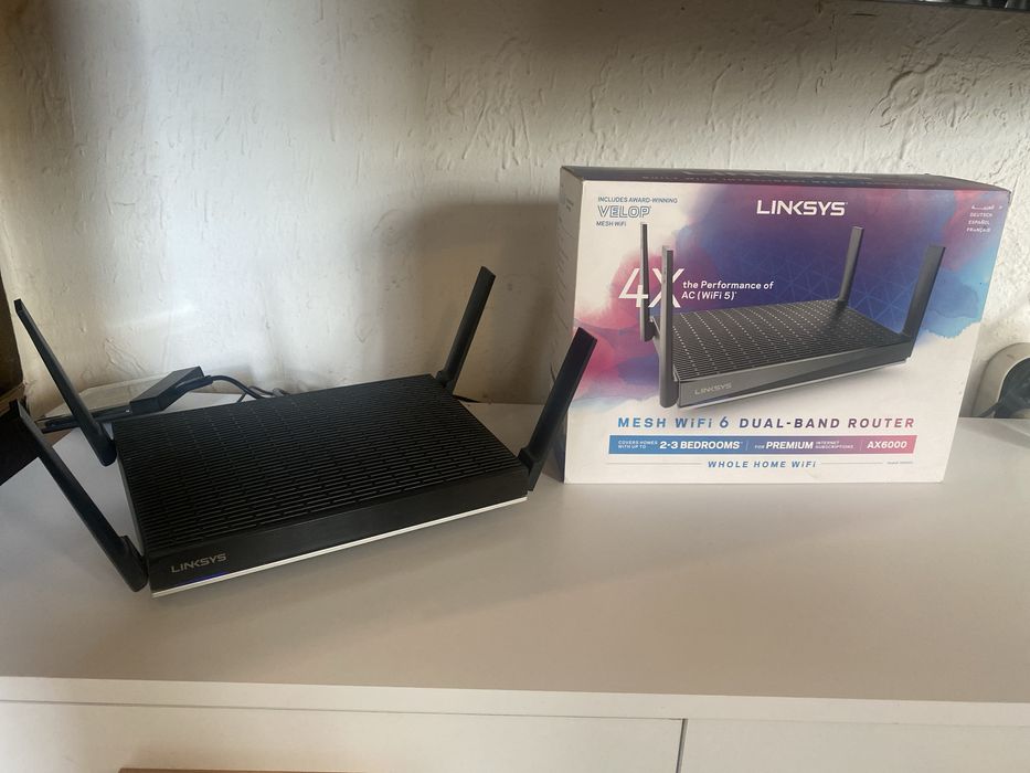 Рутер Linksys  MR9600 / AX6000