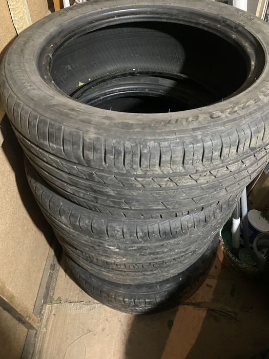 Продам шины летние на 17