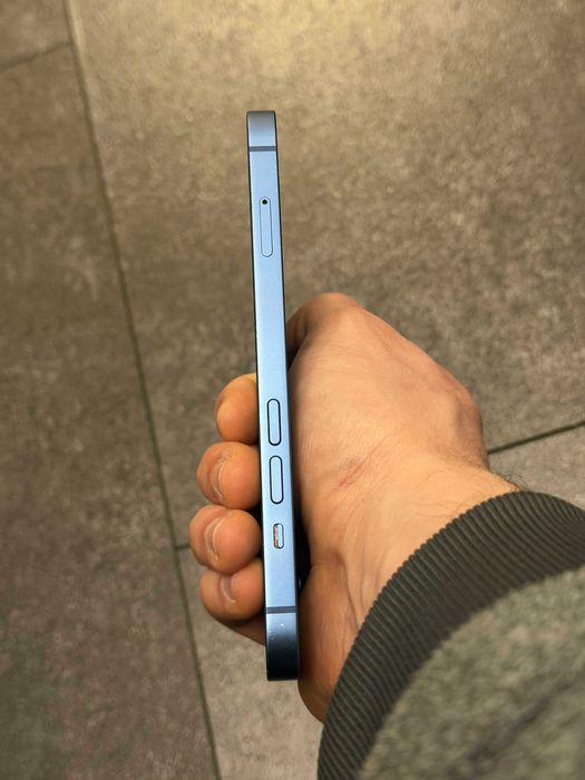 IPhone 13 Blue 128 Gb.